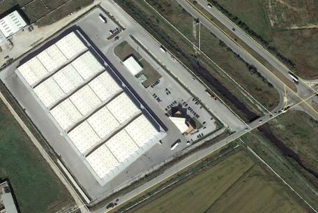 Fully modern and operational logistics facility