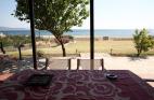 Stand alone beachfront villa 